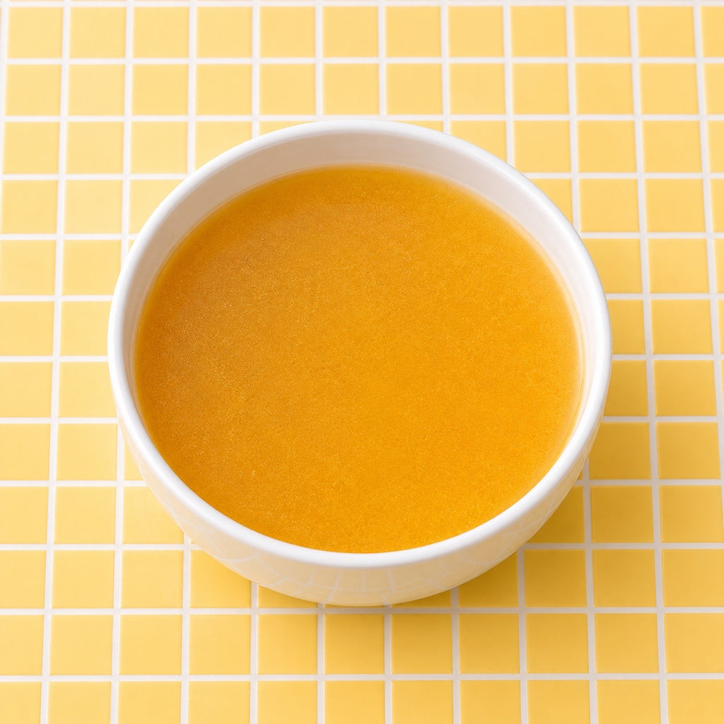 Caldo de Huesos de Pollo